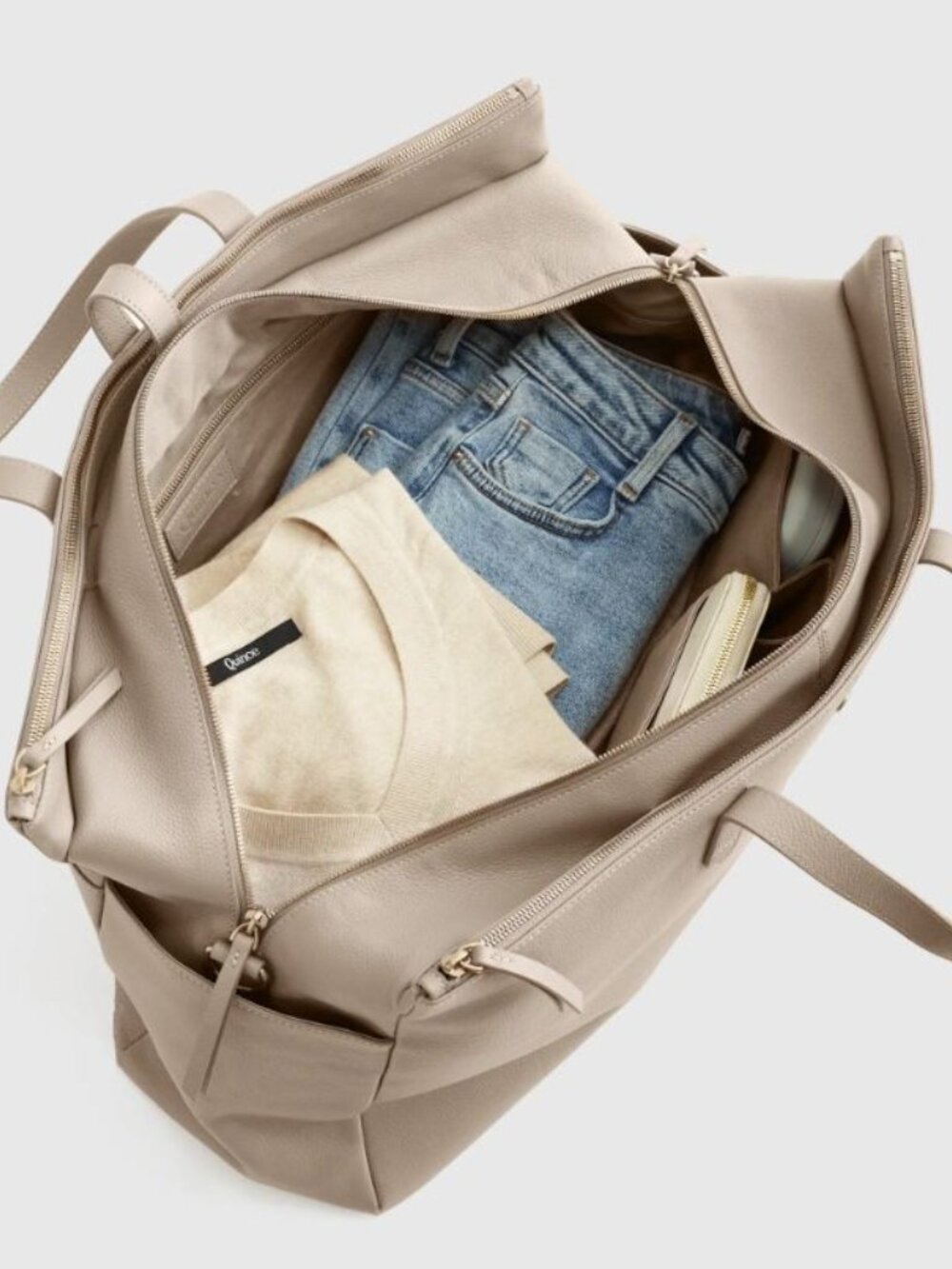 Quince Italian Leather Triple Compartment Weekender in Taupe NWOT - Picture 7 of 9